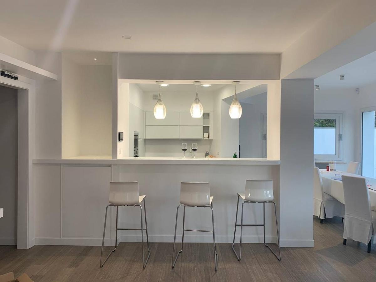 La Porta Sulla Spiaggia Casa Vacanze Su Forti Ngoại thất bức ảnh